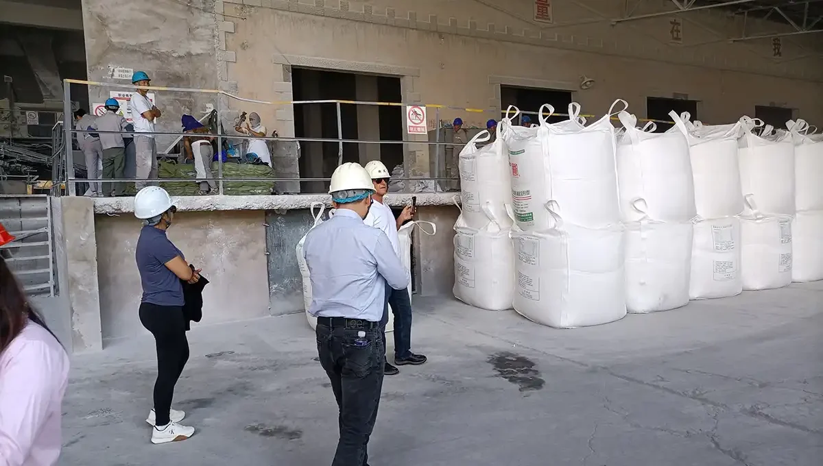 camachem-internation-team-2